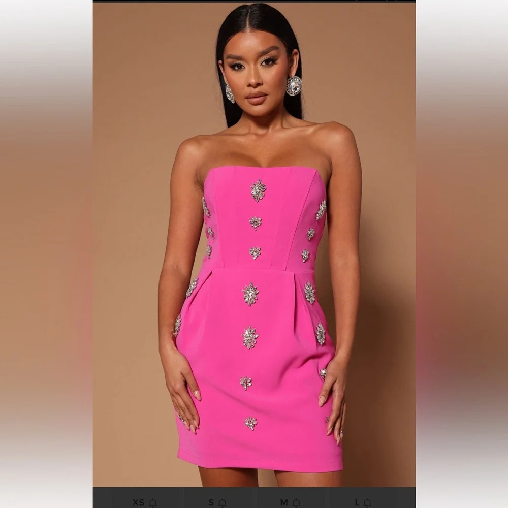 NovaLuxe Penelope Embellished Mini Dress - Hot Pink size L